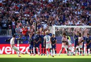 Con autoridad, Estados Unidos derrotó a Bosnia y se metió en octavos de final
