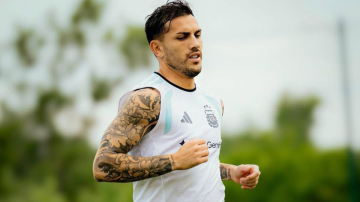 Paredes palpitó el duelo con Egipto y se ilusiona con ser titular: “Siempre me veo adentro del equipo”