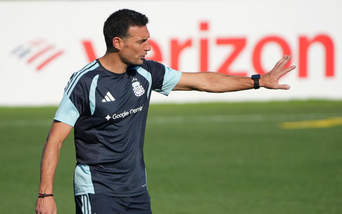 Las dudas de Scaloni para enfrentar a Inglaterra: el posible equipo de la Selección
