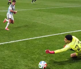 EN VIVO: por el arquero Shoubir, Argentina pierde 1 a 0 con Egipto al cabo del primer tiempo