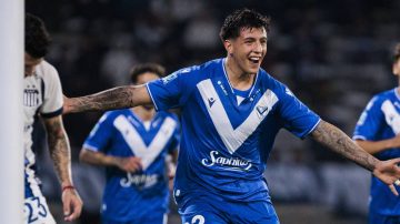 Vélez sigue dulce con un claro triunfo ante Talleres en Córdoba