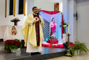 Qué es un párroco, cómo se forma y cuál es su misión: la historia detrás del sacerdote que guía una comunidad