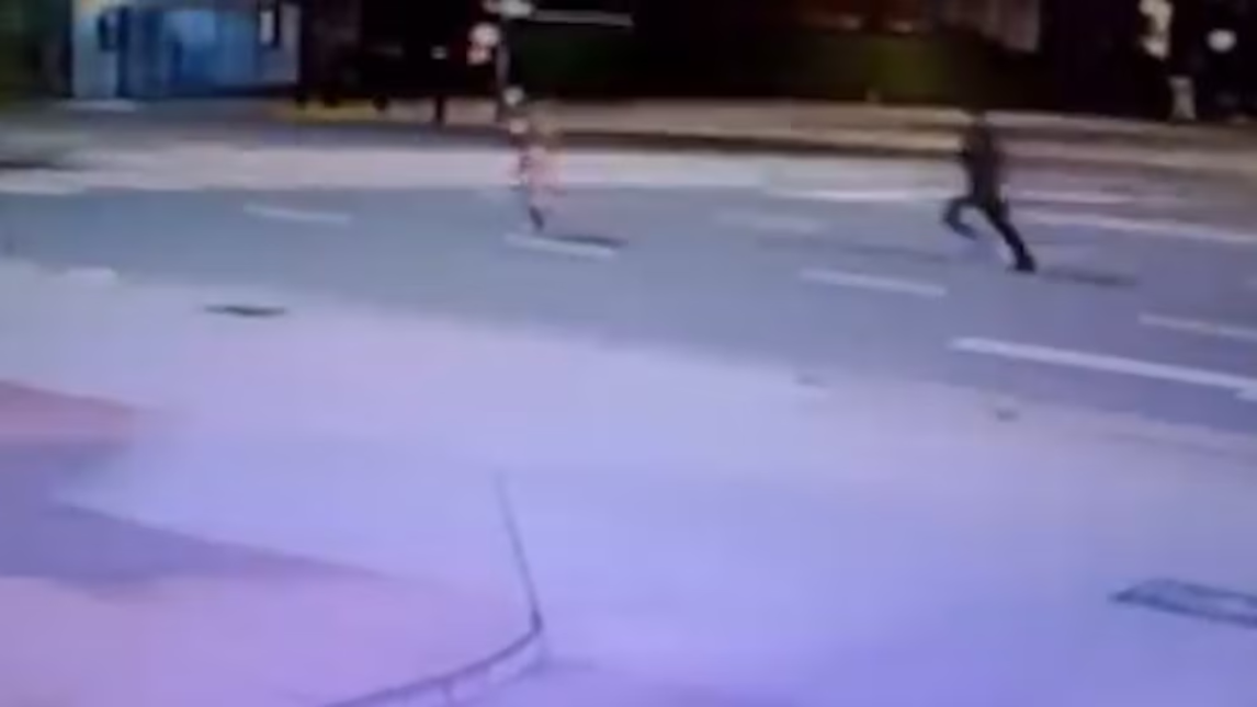Así corría Facundo Moyano detrás de Candela Arizaga: el video de las cámaras de seguridad