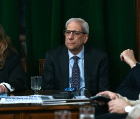 José Emilio Neder adelantó que votará contra la derogación de la Ley de Tierras: “Es el intento 16 de este mamarracho que quieren presentar”