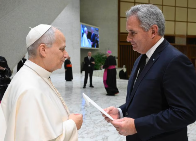 El canciller Quirno celebró la confirmación de la visita del papa León XIV a la Argentina