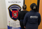 Detienen a una mujer que engañaba a adultos mayores y los obligaba a sacarle créditos y comprarle electrodomésticos