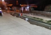 “No podemos seguir así”: vecinos del B° Rivadavia conviven con el agua cloacal en las calles