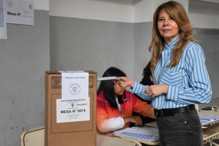 Matilde O’Mill emitió su voto y destacó la jornada electoral