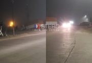 Fuerte choque entre un camión y un tren en la ruta 34 vieja: no hubo heridos