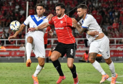 Vélez e Independiente protagonizan un atractivo duelo en Liniers