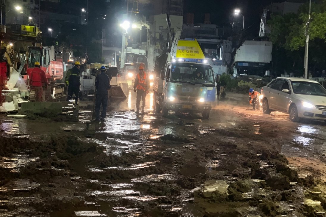 Temporal en Buenos Aires: hubo inundaciones, más de 67 mil usuarios sin luz y vuelos comprometidos