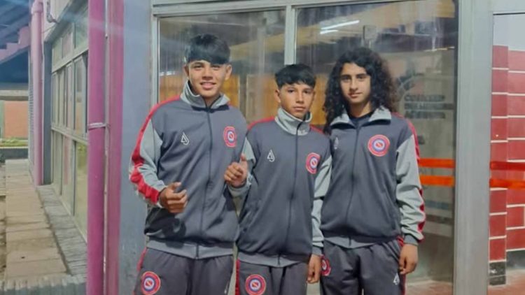 Tres añatuyenses viajaron a Buenos Aires para incorporarse a un centro de entrenamiento de Argentinos Juniors