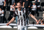 Con un doblete de Módica, Gimnasia de Mendoza venció a Unión
