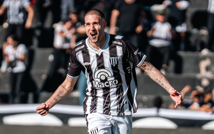 Con un doblete de Módica, Gimnasia de Mendoza venció a Unión